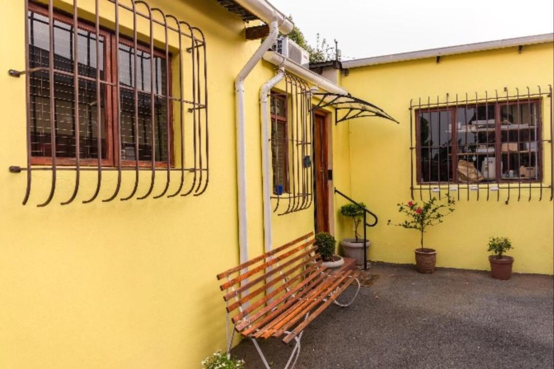 Monica'S Cottage ヨハネスブルグ エクステリア 写真